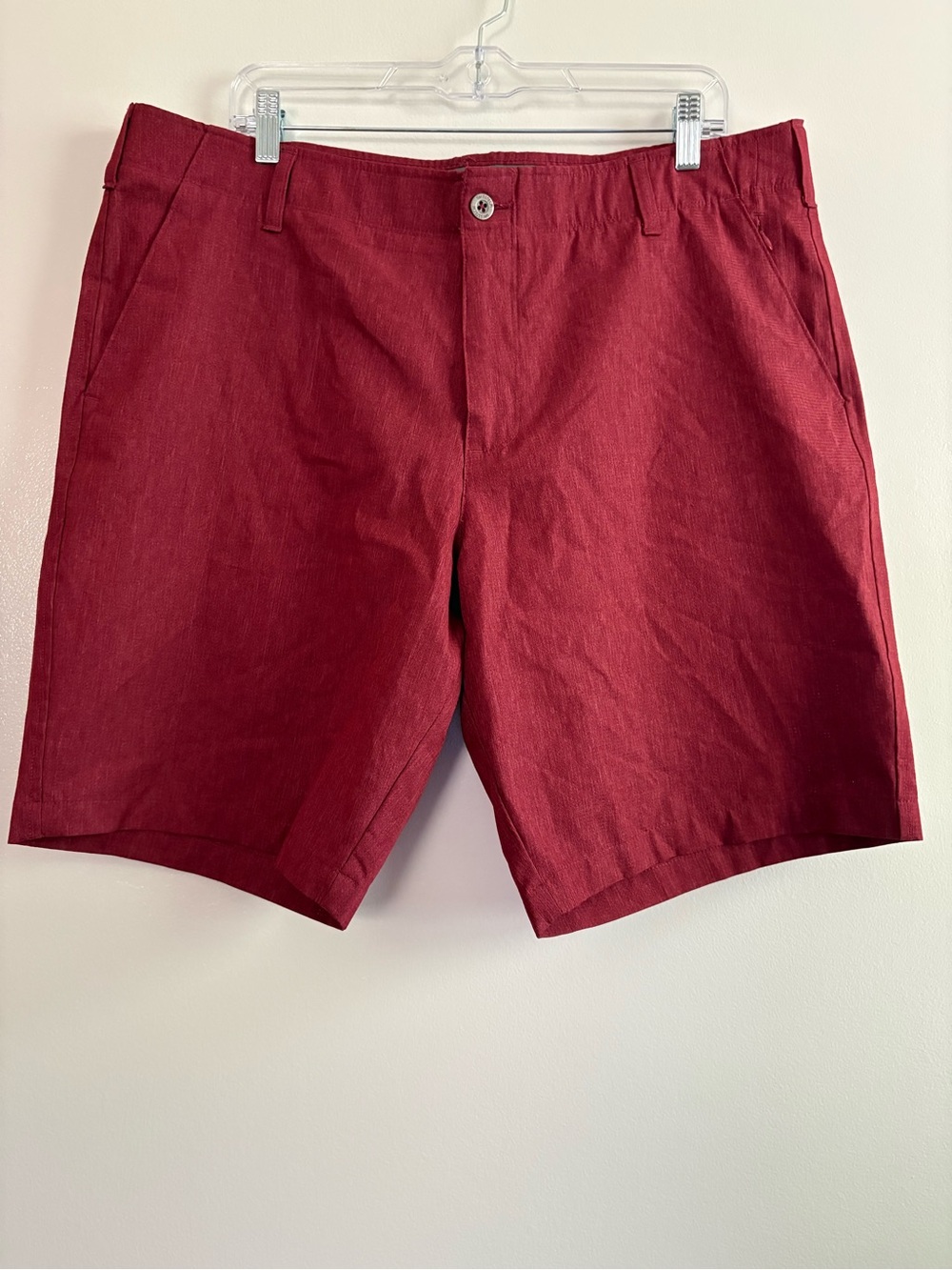 Swiss Tech Men's 38 Burgundy Flat Front Golf Lightweight Shorts